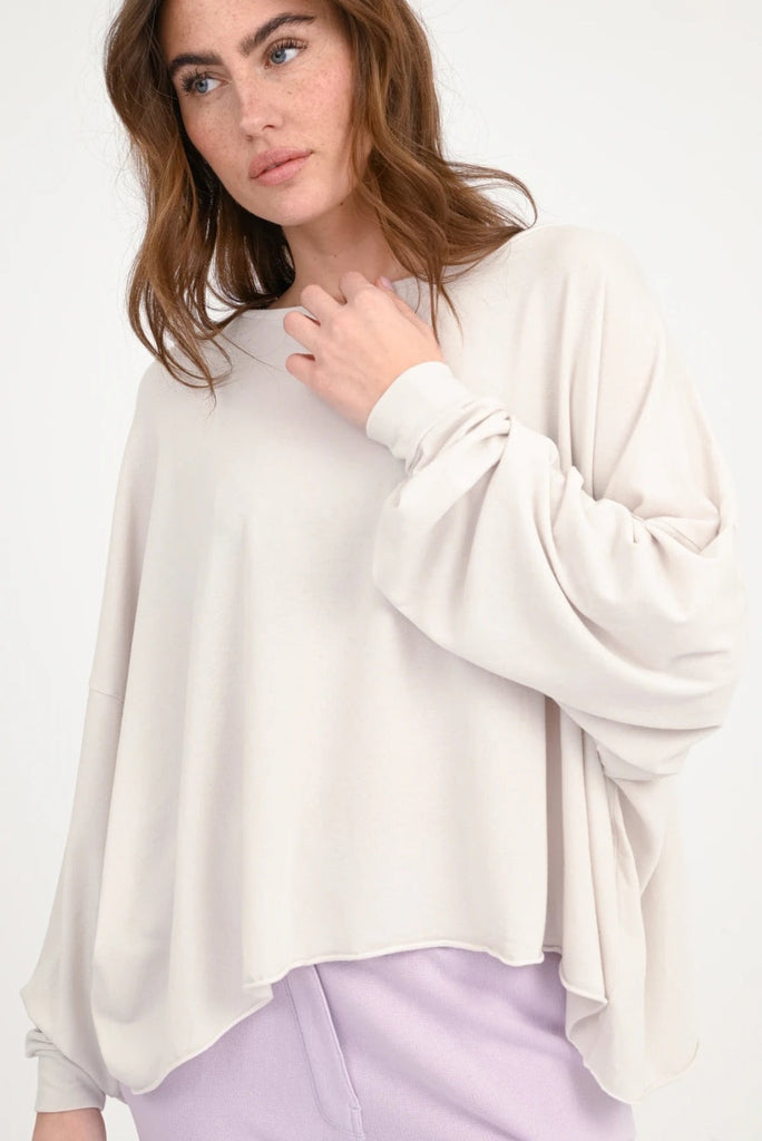 Love Joy Victory Longsleeve Momo