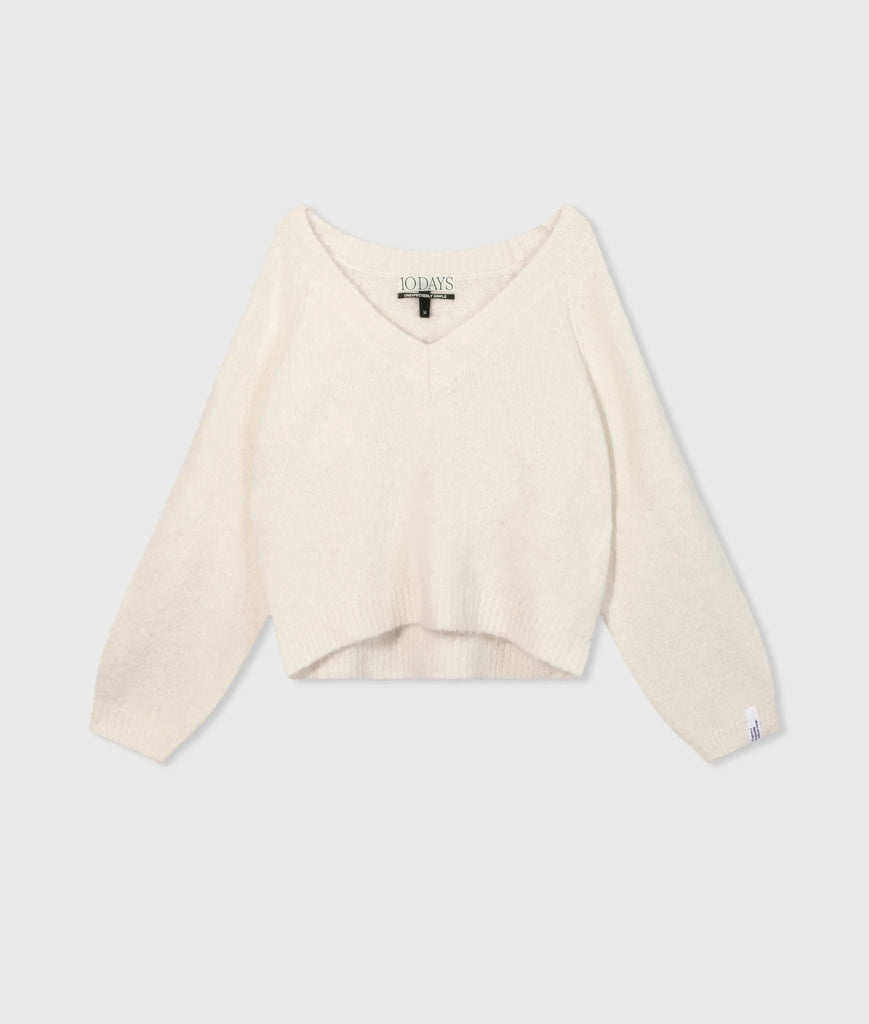 10 Days Amsterdam Cropped V-Neck Sweater Knit