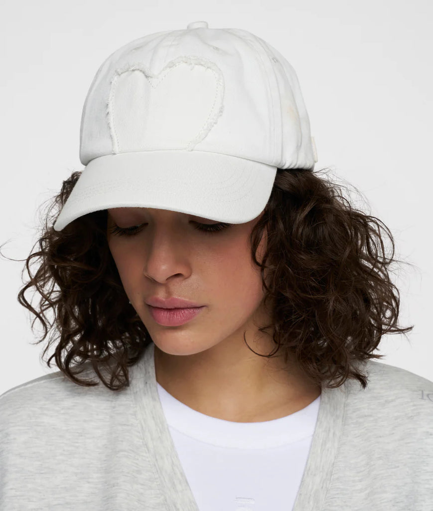 10 Days Amsterdam Cap Heart