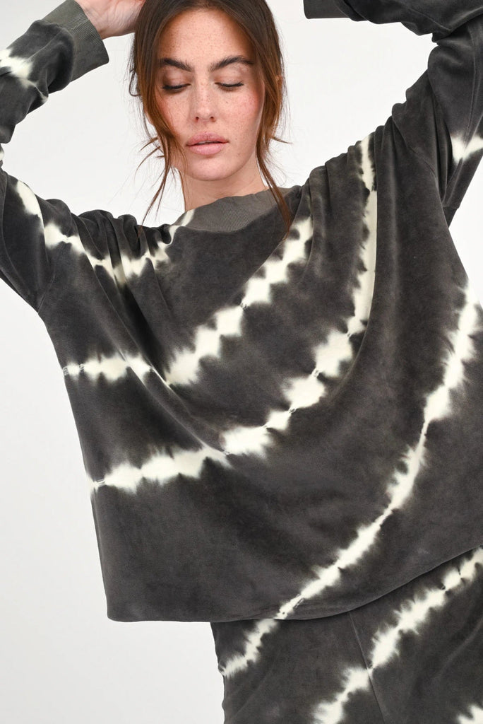 Love Joy Victory Sweatshirt Velvet Batik Wayne
